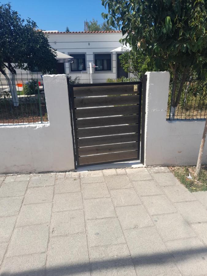 Vila F&M Ksamil Exterior photo