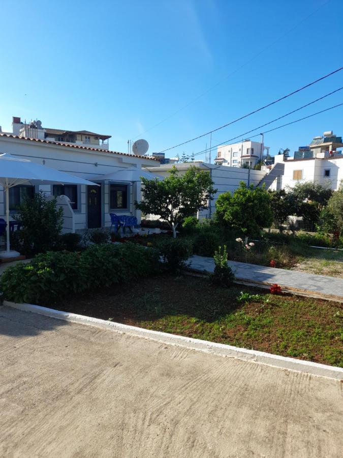 Vila F&M Ksamil Exterior photo
